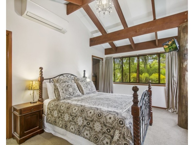 68 Bracken Fern Road, Yandina QLD 4561