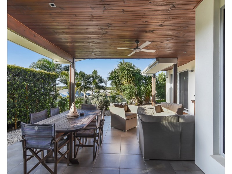 13 Maidstone Crescent, Peregian Springs QLD 4573