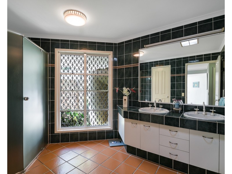 5 Tuckeroo Court, Coolum Beach QLD 4573