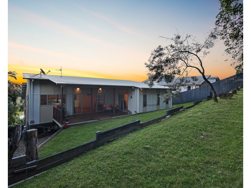 35 Skylark Street, Coolum Beach QLD 4573