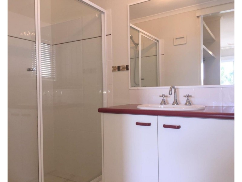 2/123 Coolum Terrace, Coolum Beach QLD 4573