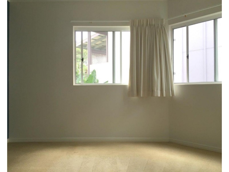 2/123 Coolum Terrace, Coolum Beach QLD 4573