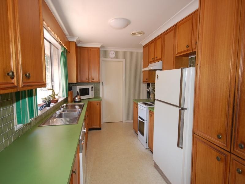 24 Yeramba Avenue, Dolans Bay NSW 2229