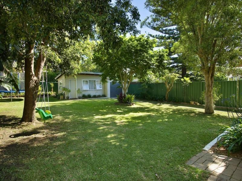 16 Yuruga Avenue, Caringbah NSW 2229