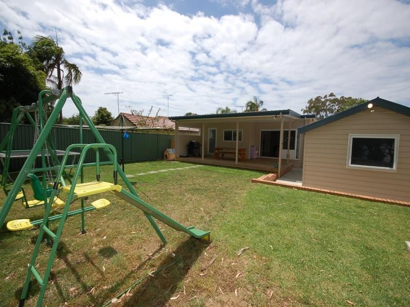 9 Foch Avenue, Gymea NSW 2227