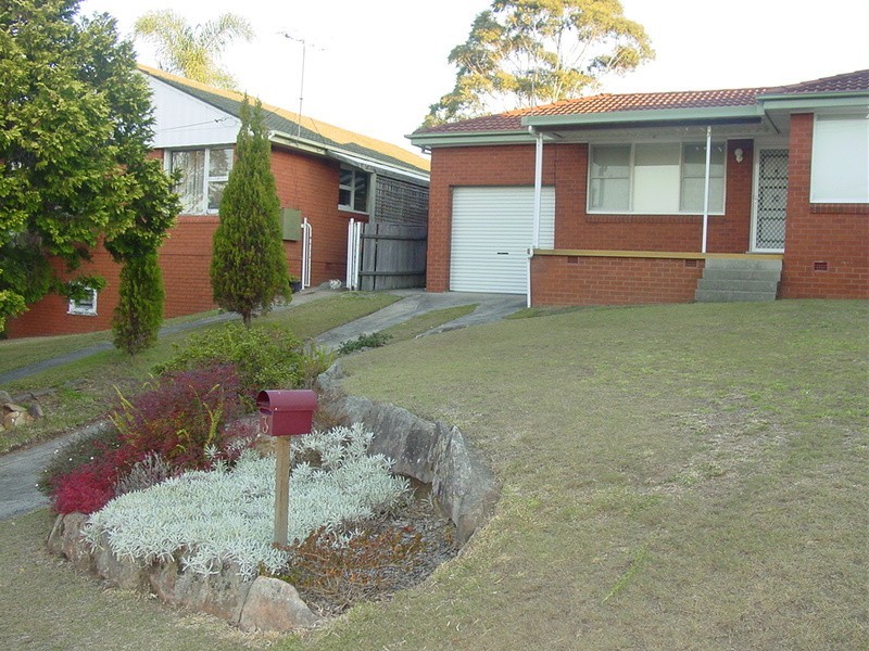 3 Forbes Crescent, Engadine NSW 2233