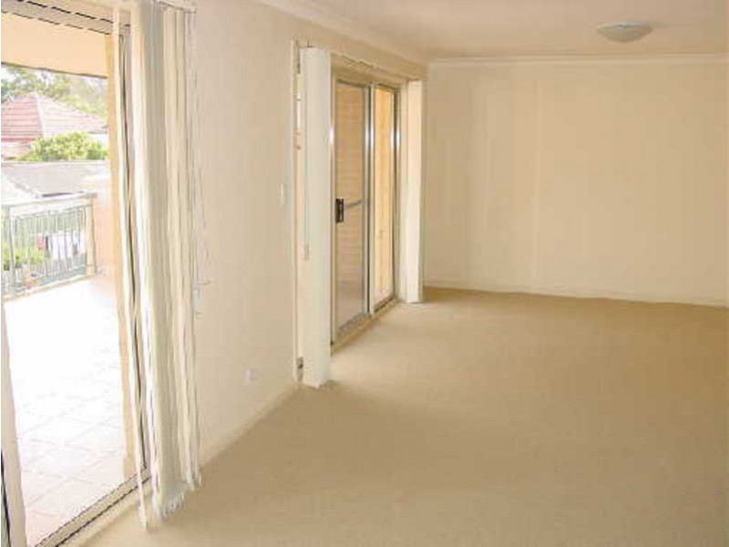 8/31-33 Hotham Road, Gymea NSW 2227