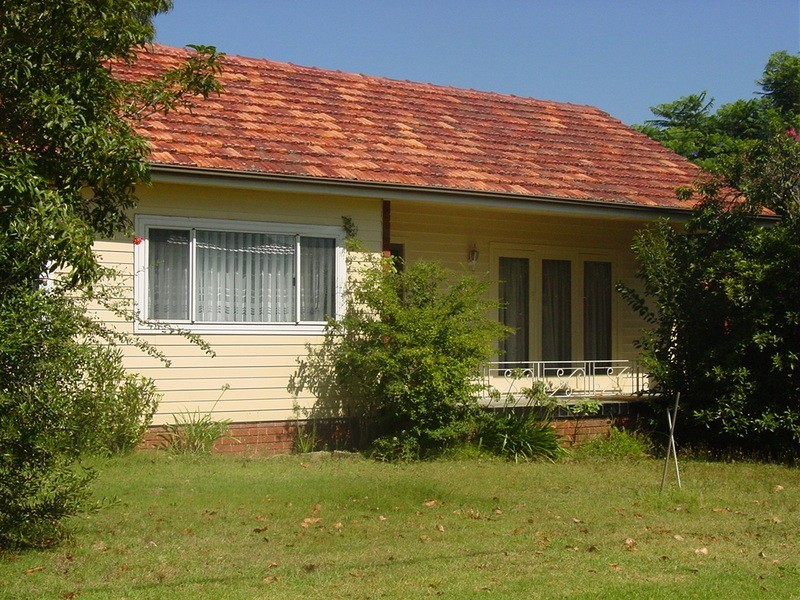 26 Bimbadeen Avenue, Miranda NSW 2228