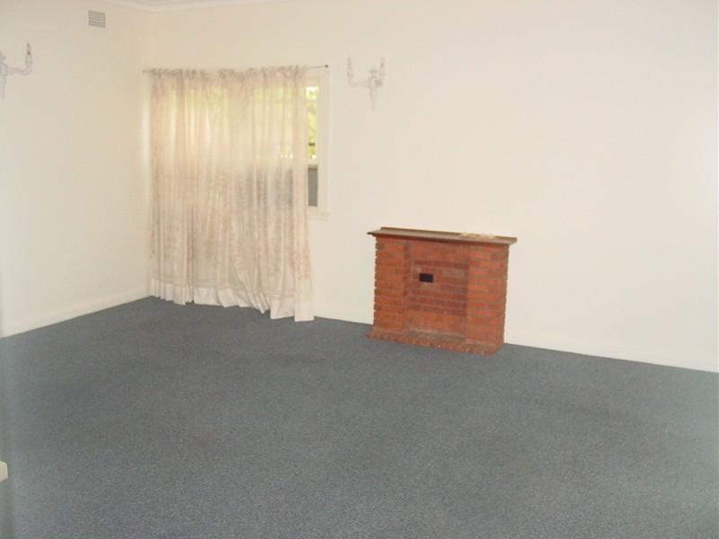 26 Bimbadeen Avenue, Miranda NSW 2228