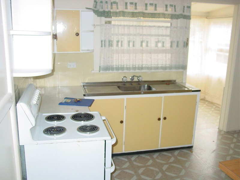 26 Bimbadeen Avenue, Miranda NSW 2228