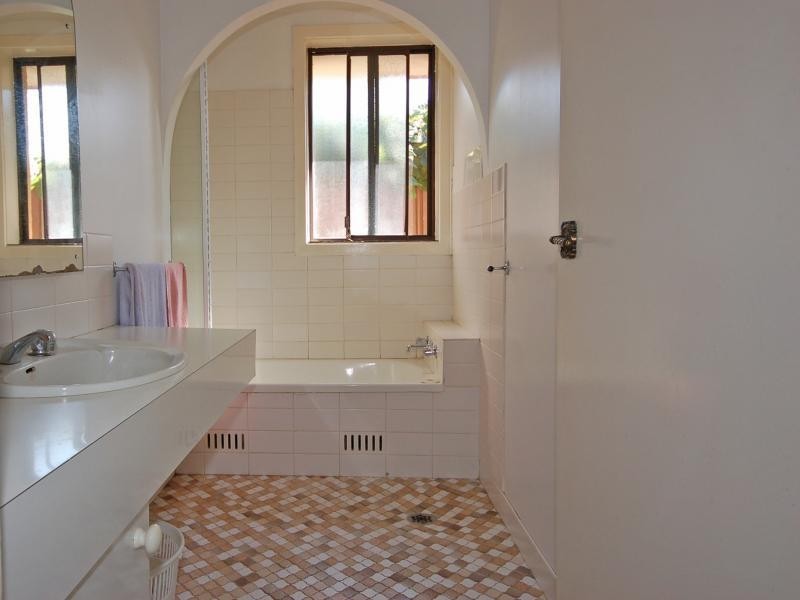 34 Shoalhaven Road, Sylvania Waters NSW 2224