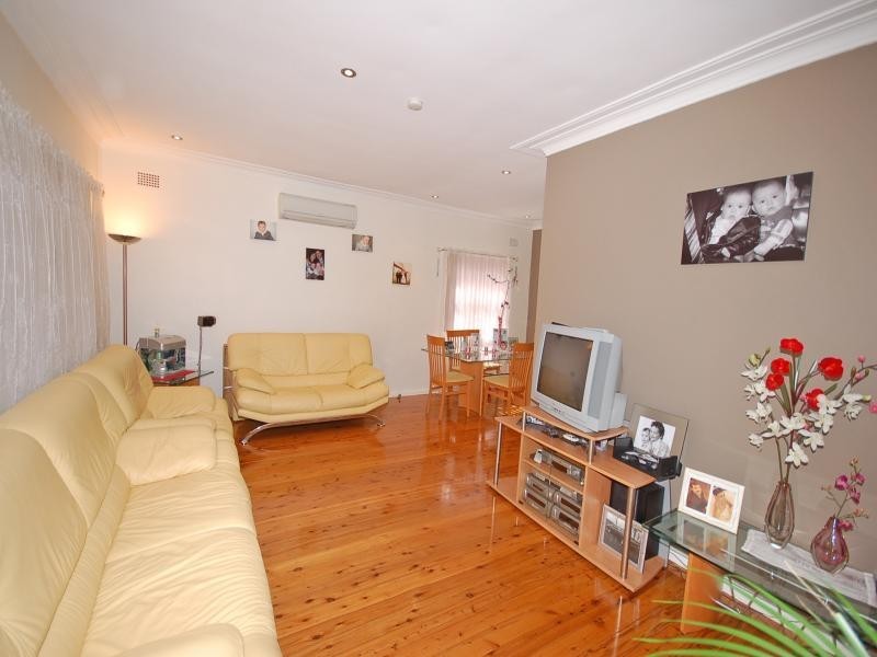 194 Gymea Bay Rd, Gymea Bay NSW 2227