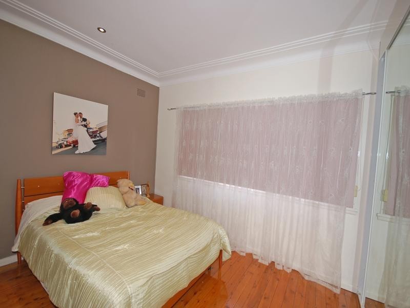 194 Gymea Bay Rd, Gymea Bay NSW 2227