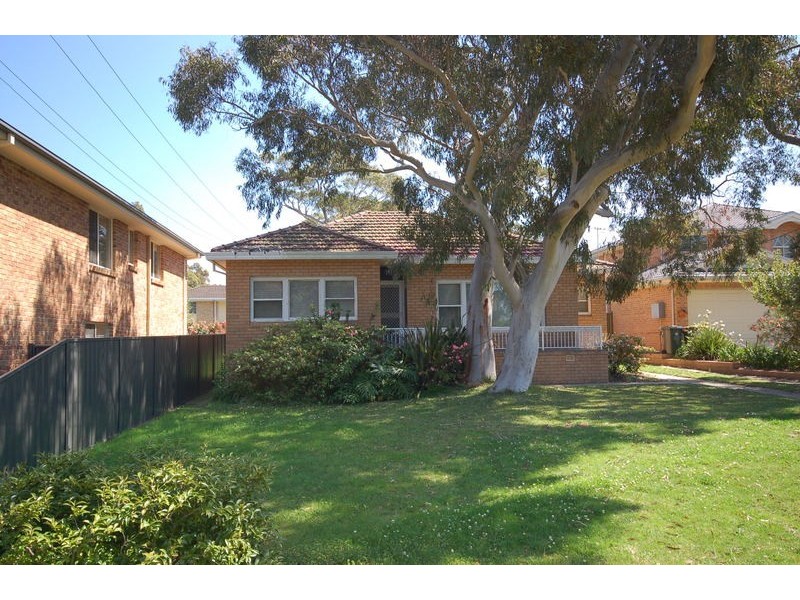 11 Walker Street, Caringbah NSW 2229