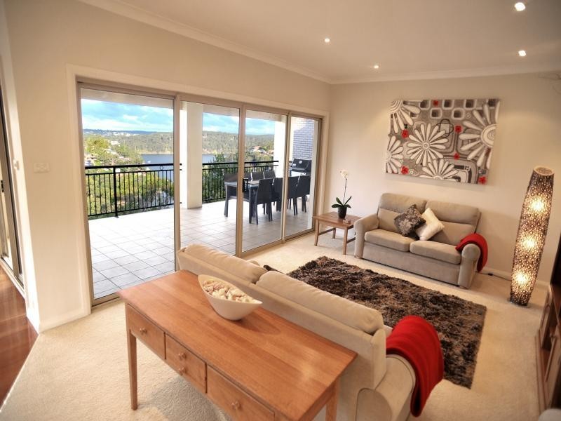 4 Molong Road, Gymea Bay NSW 2227