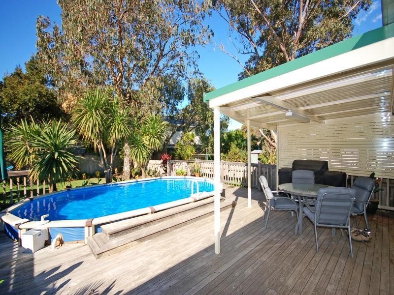 6 Milner Avenue, Kirrawee NSW 2232