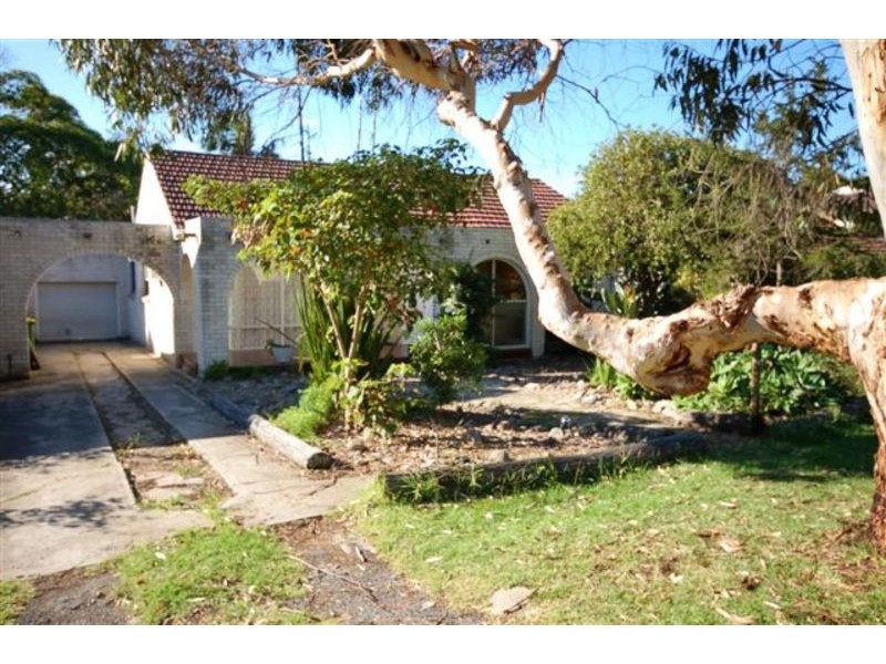 6 Hinkler Avenue, Caringbah NSW 2229