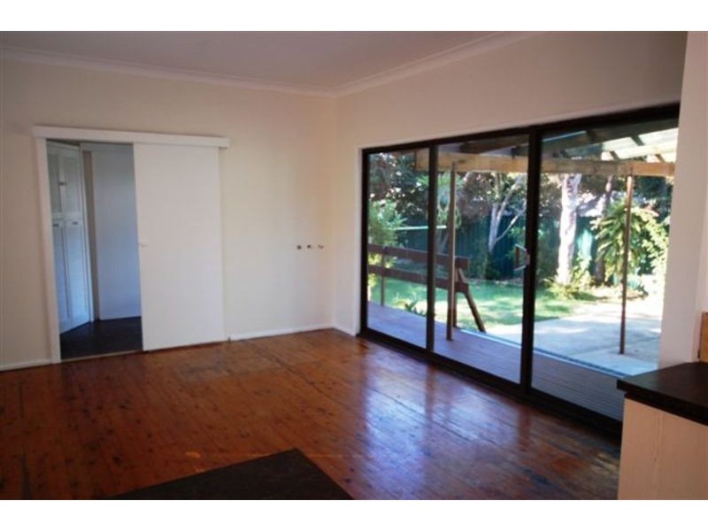 6 Hinkler Avenue, Caringbah NSW 2229