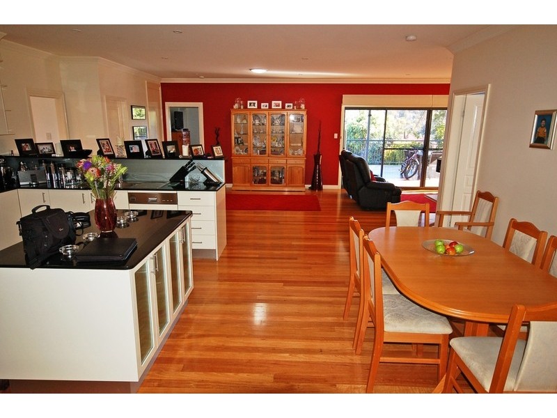 15 June Place, Gymea Bay NSW 2227