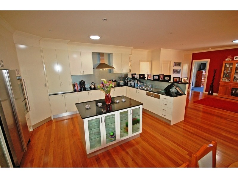 15 June Place, Gymea Bay NSW 2227