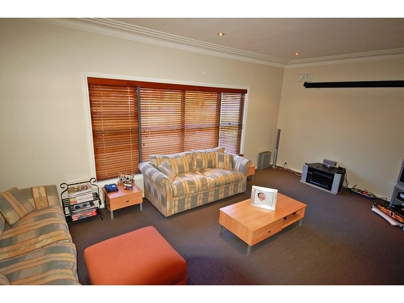 15 June Place, Gymea Bay NSW 2227