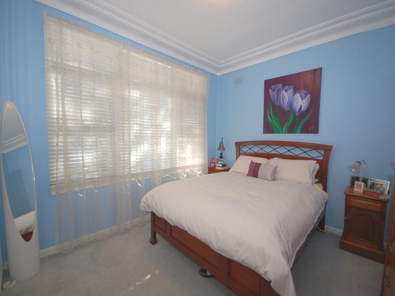 43 Bunarba Road, Gymea Bay NSW 2227