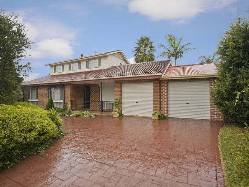 2 Albatross Circuit, Woronora Heights NSW 2233