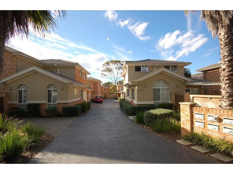 2/123 Caringbah Road, Caringbah NSW 2229