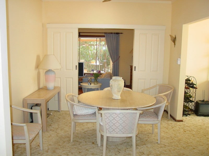 28 Bimbadeen Avenue, Miranda NSW 2228