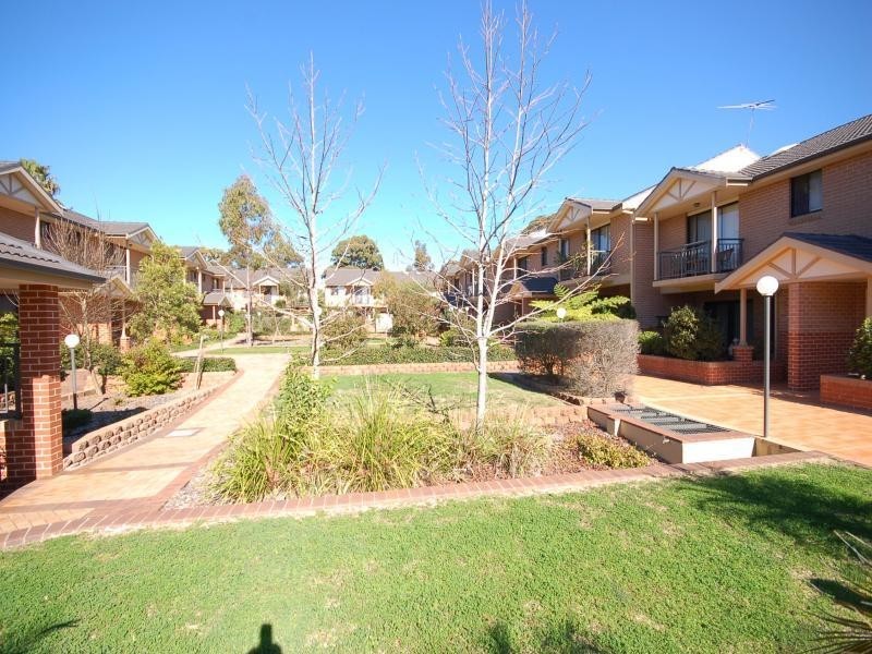 13/8 Warumbui Ave, Miranda NSW 2228