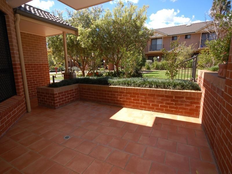 7/8 Warumbui Ave, Miranda NSW 2228