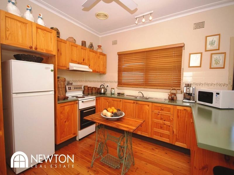 36 Nabiac Avenue, Gymea Bay NSW 2227