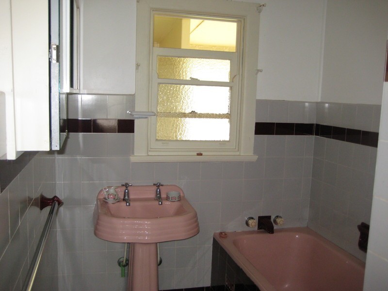 26 Bimbadeen Avenue, Miranda NSW 2228