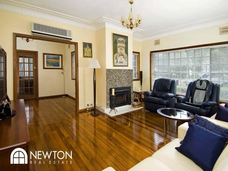 18 Premier Street, Gymea NSW 2227