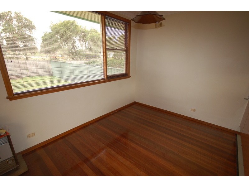 19 Queanbeyan Avenue, Miranda NSW 2228