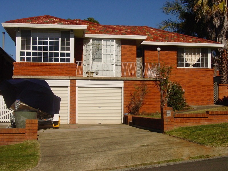 4 Chakola Place, Kirrawee NSW 2232