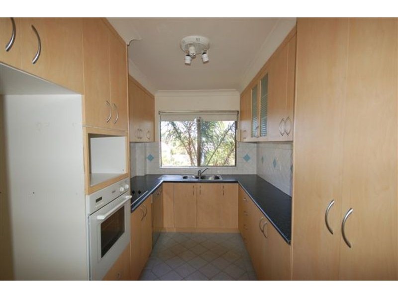 75/131 Oak Road, Kirrawee NSW 2232
