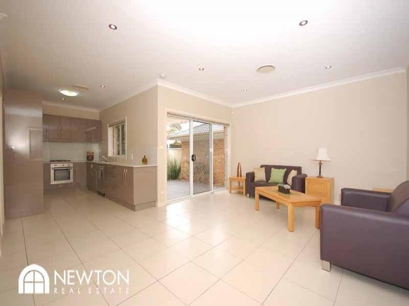 2/123 Caringbah Road, Caringbah NSW 2229