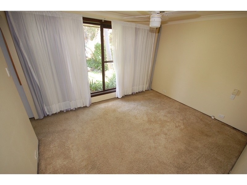 34 Shoalhaven Road, Sylvania NSW 2224