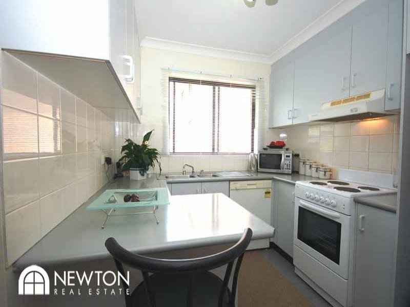 10/63 Flora Street, Kirrawee NSW 2232