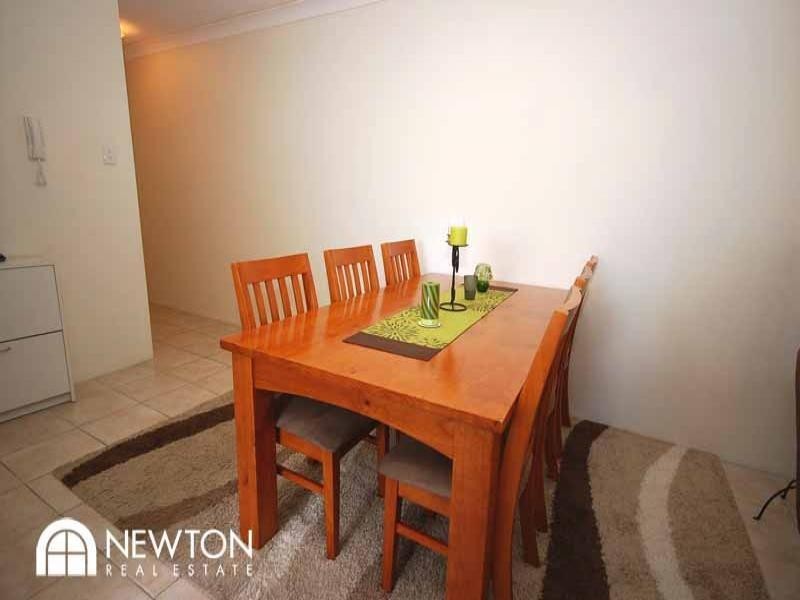 10/63 Flora Street, Kirrawee NSW 2232