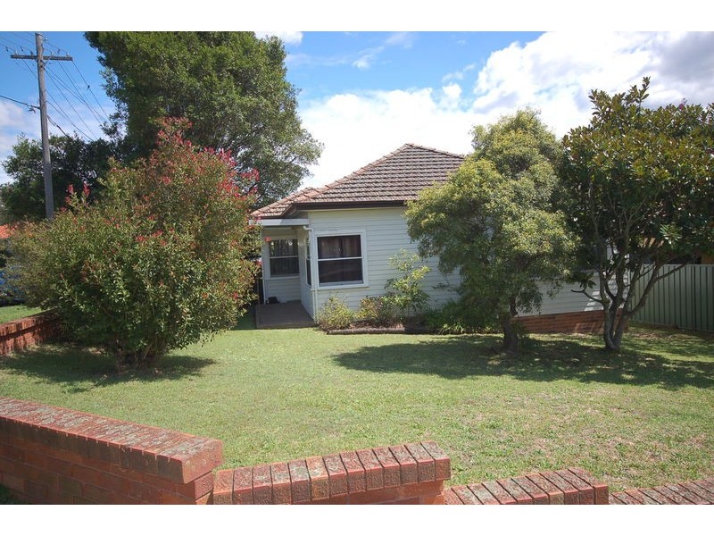 37 Manchester Road, Gymea NSW 2227