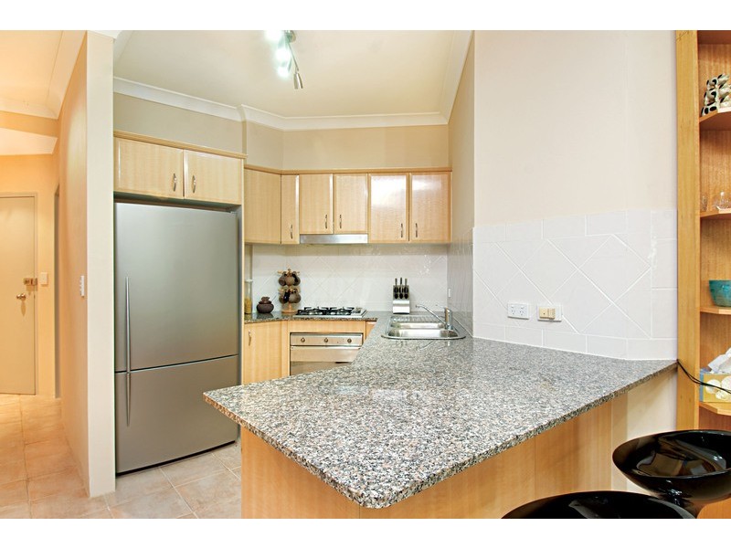 2/30-32 Burke Road, Cronulla NSW 2230