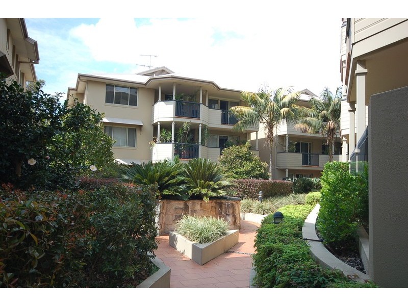 7/84 Glencoe Street, Sutherland NSW 2232