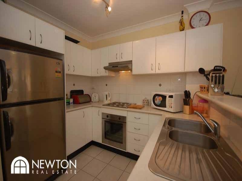 18/104 Glencoe St, Sutherland NSW 2232