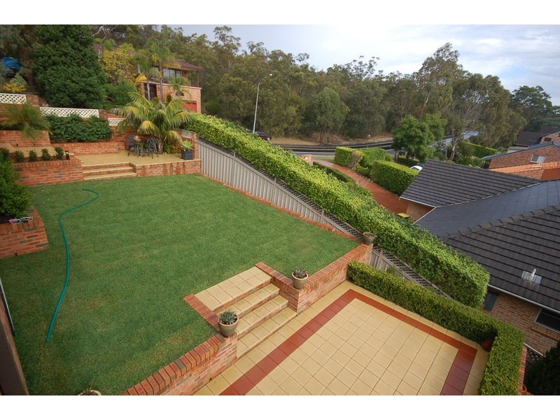 2 Lowry Place, Woronora Heights NSW 2233