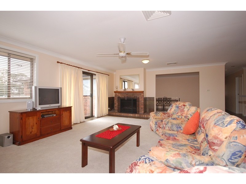 2 Lowry Place, Woronora Heights NSW 2233