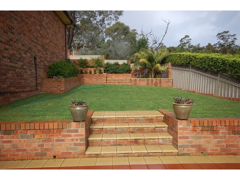 2 Lowry Place, Woronora Heights NSW 2233