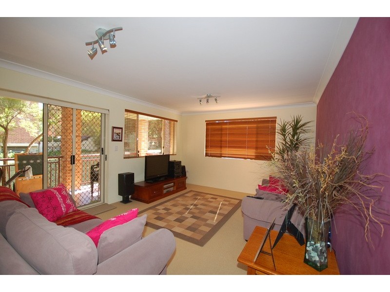 2/76-78 Auburn Street, Sutherland NSW 2232