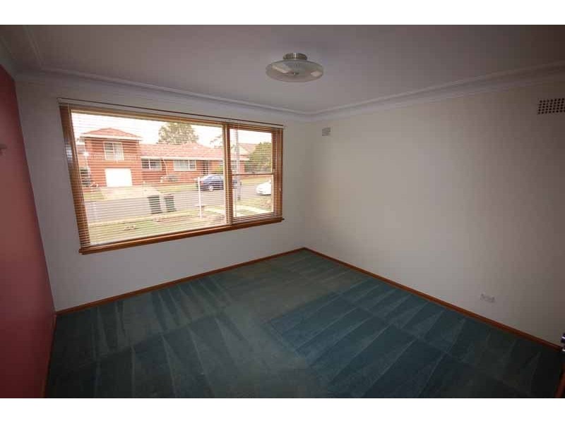 19 Queanbeyan Avenue, Miranda NSW 2228